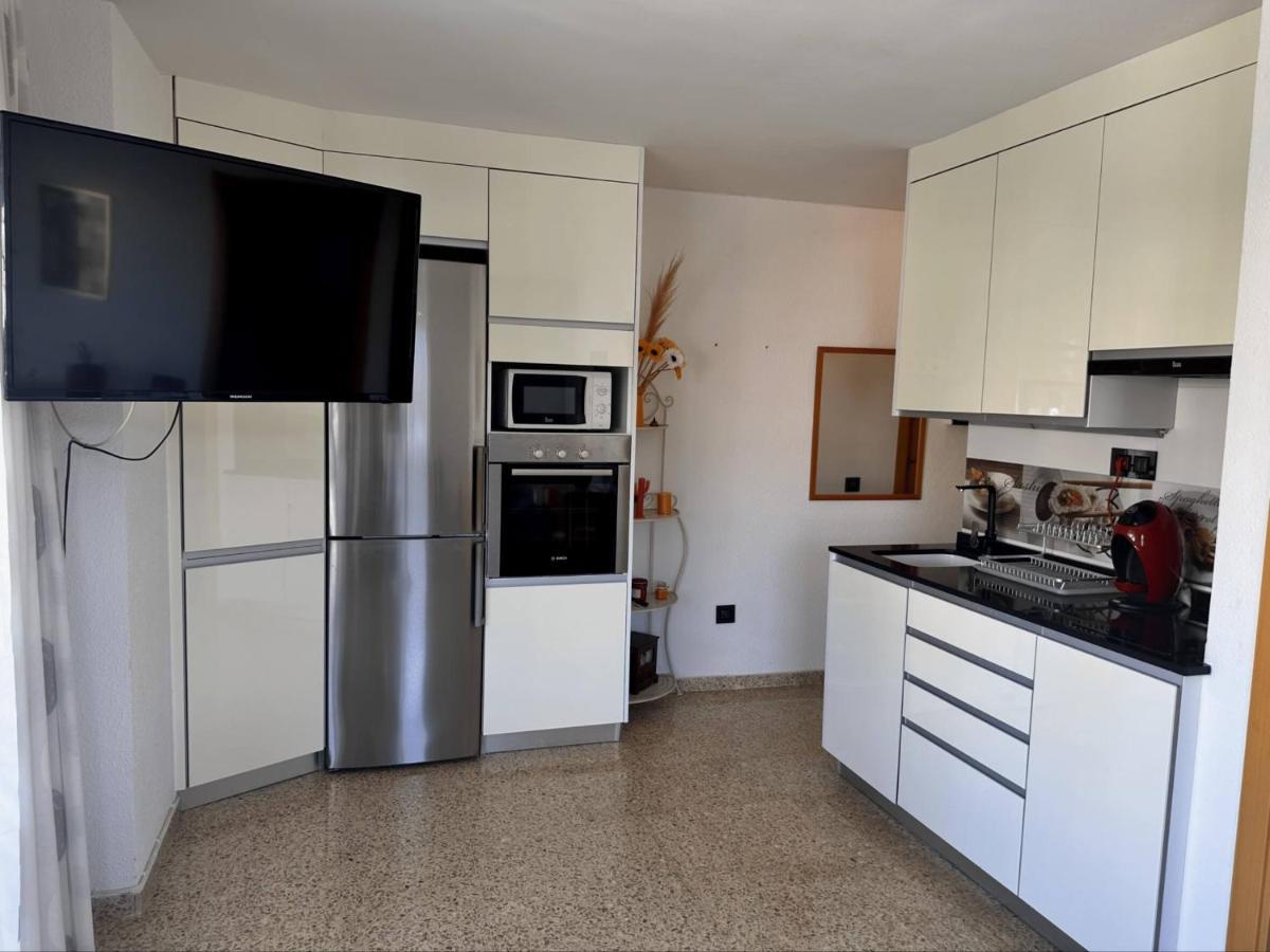 Piso A Pie De Playa Con Piscina Y Vistas Al Mar Leilighet Benicàssim Eksteriør bilde